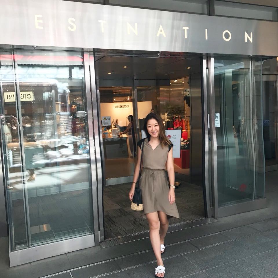 Sand By Saya is being sold in Estnation