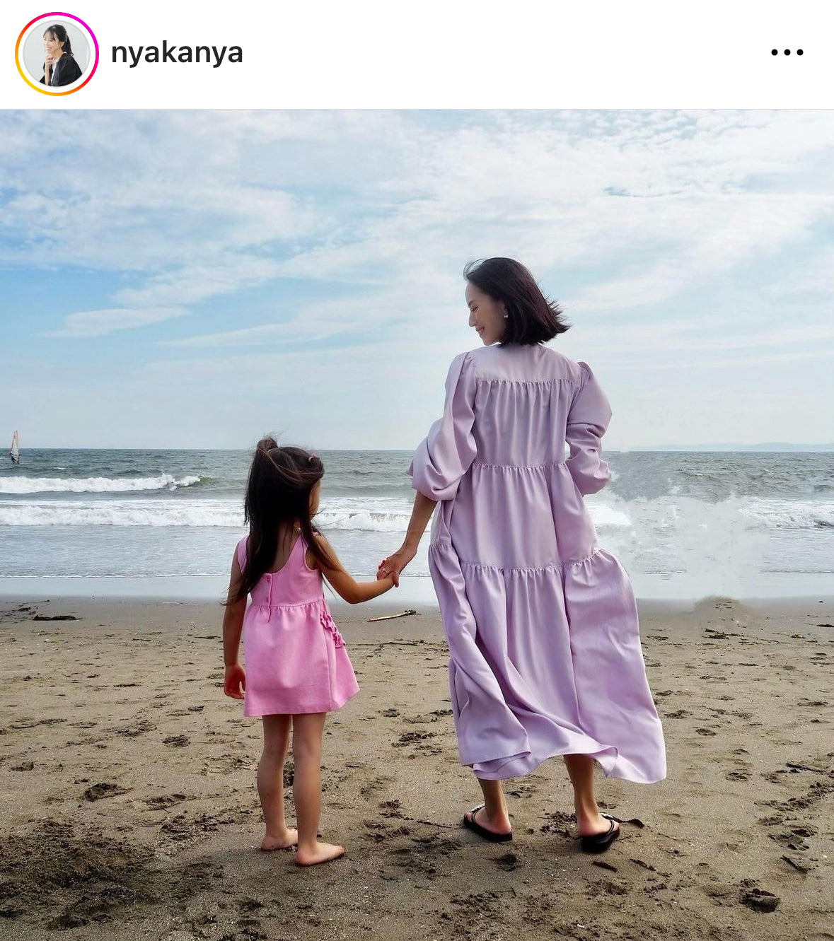 Mama blogger's resort Outfit Kana in purple dress in flats