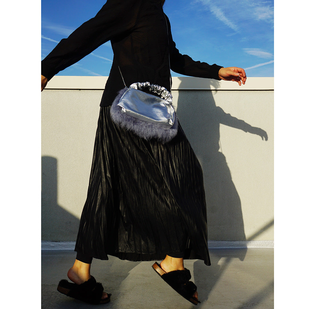 Feather Line Silver Bag – Online Exclusive