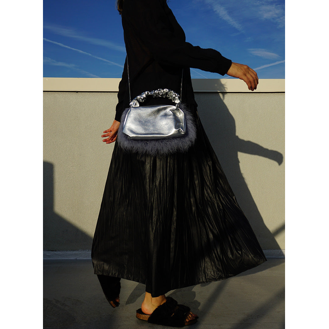 Feather Line Silver Bag – Online Exclusive