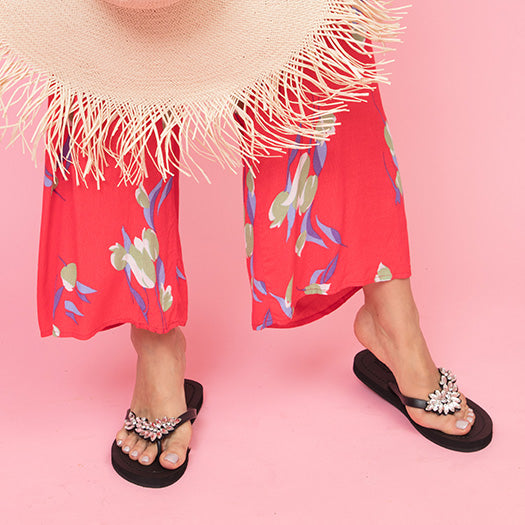 Bloom Crystal Flat Sandals – Handcrafted in New York: Manhattan Flat Flip Flops Sandal