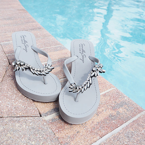 Gray Women's High wedge Sandals with Nomad, Flip Flops summer Image