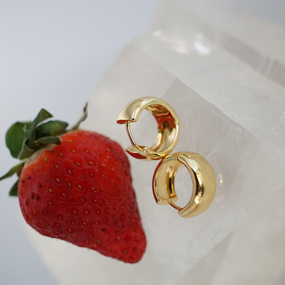 Earrings: Wide 14K Gold Hoop