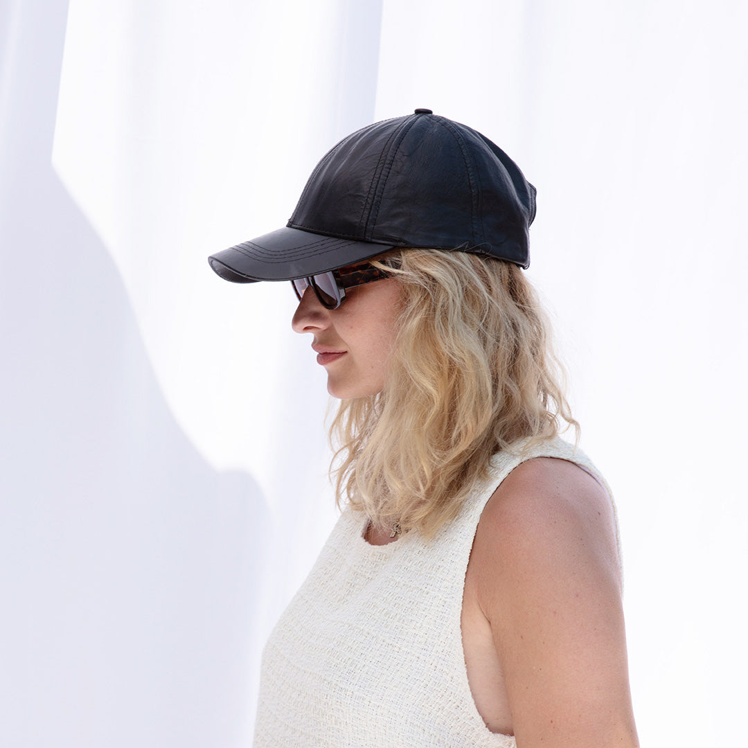 Real Soft Lambskin Leather Baseball Cap – 100% Leather, Adjustable Velcro, Hip-Hop Style (Black)